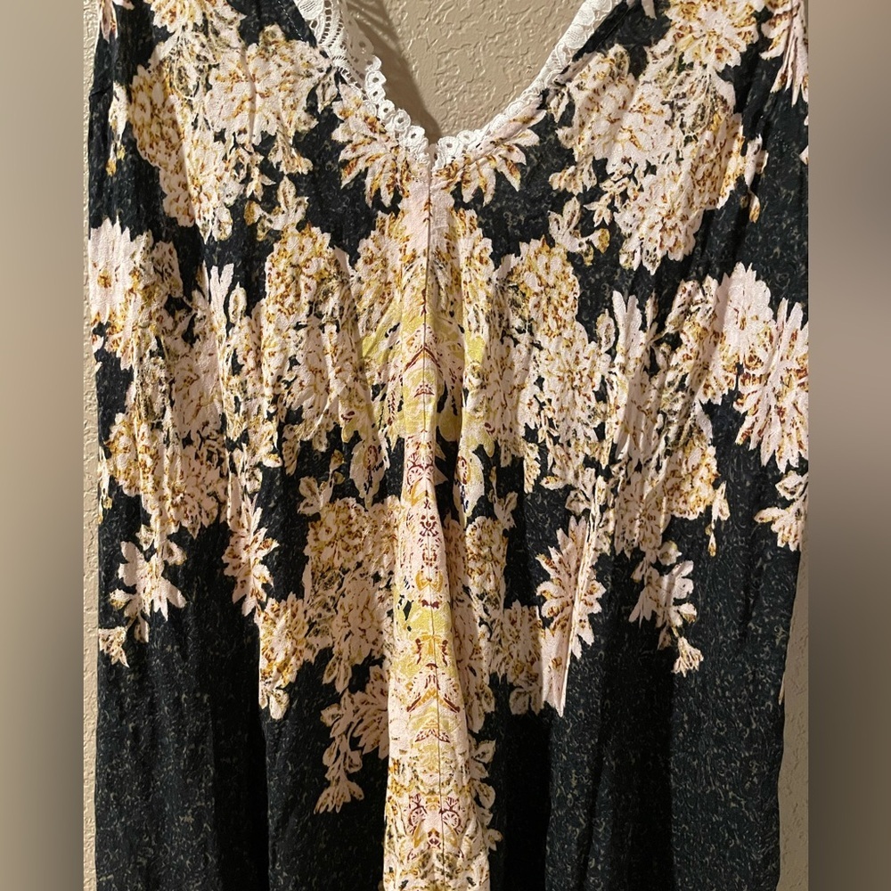 Free People Black and Cream Lace Dress - Picture 4 of 5